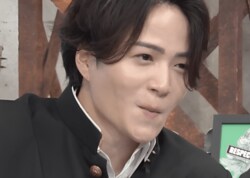 菊池風磨、『No No Girls』発HANAメンバーと“カマキリダンス”披露「すっげぇ照れた」