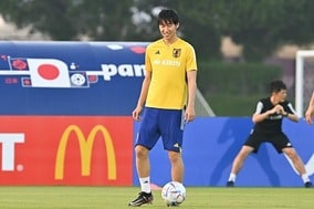 ドイツ代表GKノイアーからの警戒も気に留めず。“鎌田らしさ”全開で「そうなんだという感じ」