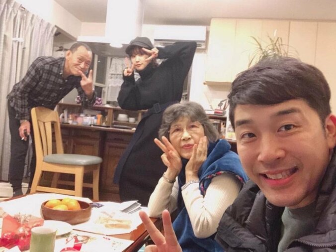 高橋愛、夫・あべこうじの実家で正月を過ごす「とっても幸せ」 2枚目