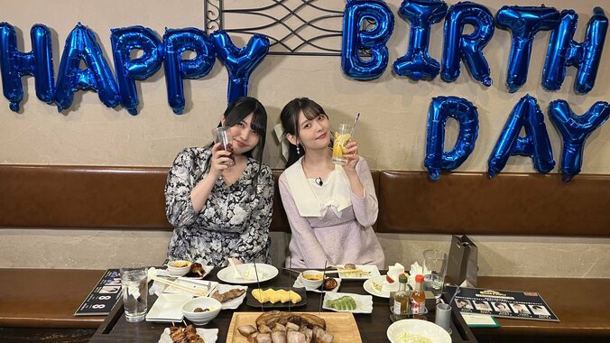 【写真・画像】上坂すみれ誕生日SP！「マニアックな話をできる仲」大坪由佳とサシ飲み&元相方の小松未可子からサプライズも　1枚目