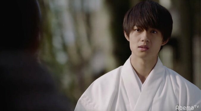 「僕だけが17歳の世界で」佐野勇斗＆飯豊まりえの美しすぎる再会シーンに「もう泣ける」の声 2枚目