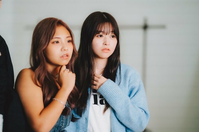 【写真・画像】「初めてじゃない？チュー」橋本環奈似JKグラドルに日本一のイケメン大学生が不意打ちキス『オオカミくん』10話　3枚目