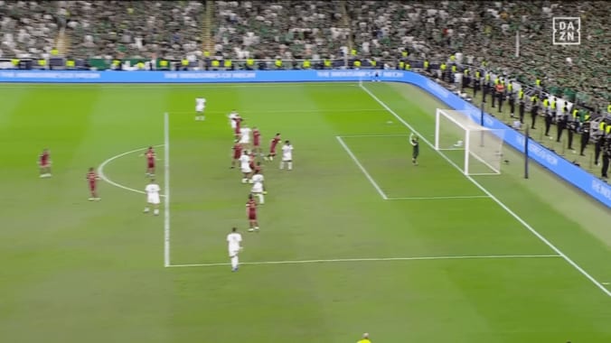 「悪夢級」神戸が“25m無回転スーパーシュート”で驚愕失点…アル・アハリFWに「Jリーグキラー」「またガレーノかよ」の声【ACLE】 3枚目