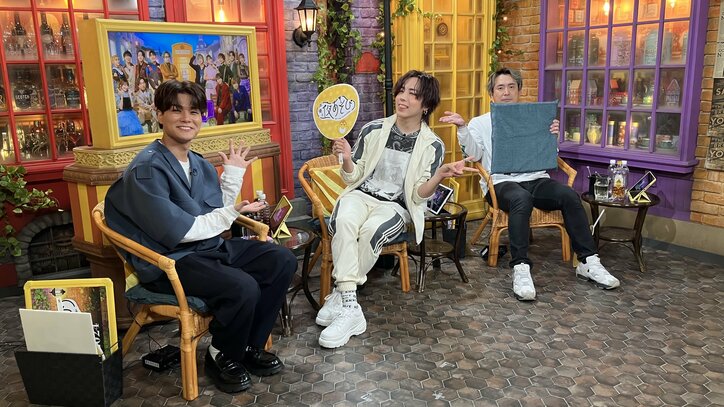 【写真・画像】蒼井翔太が“ビリビリ椅子”5発で悶絶「破けちゃった？」踊り狂う蒼井に八代拓「救ってぇぇ！」【声優と夜あそび】　1枚目