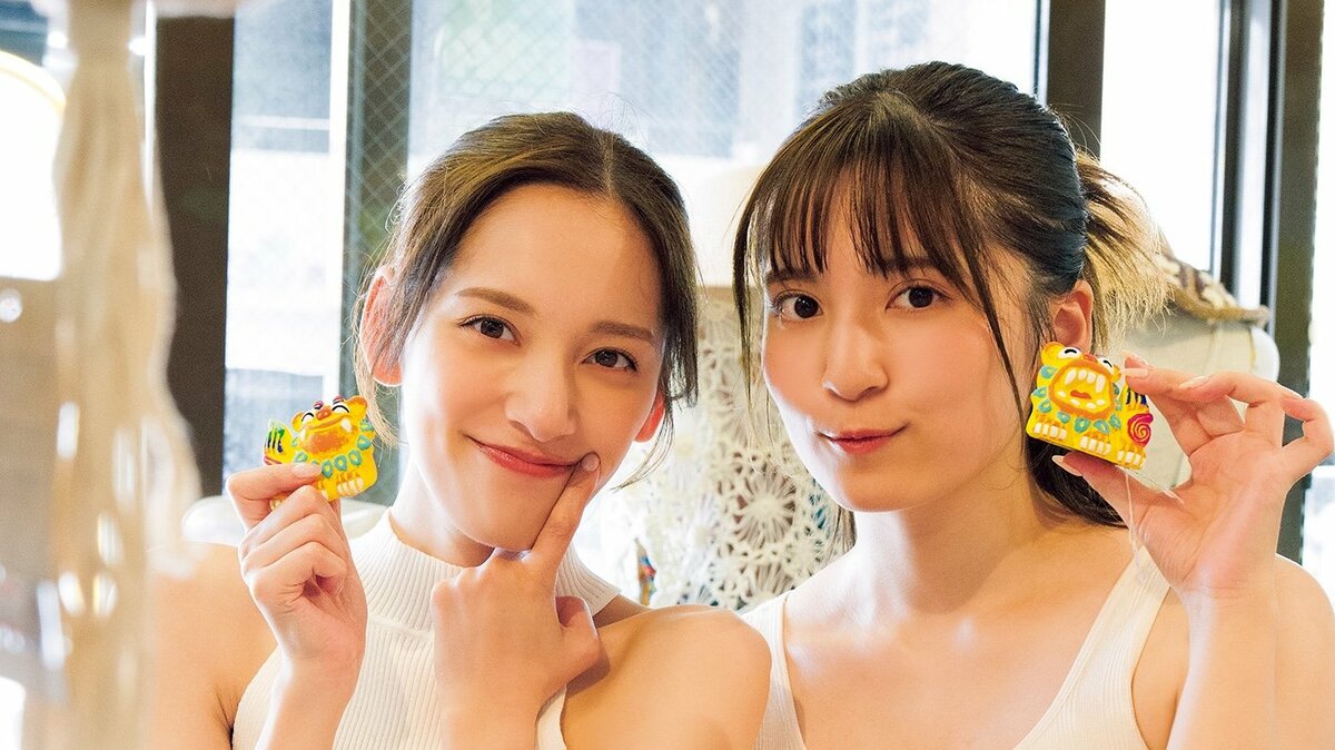 都丸紗也華＆都丸亜華梨、“最強のグラビアシスターズ”が絡み合う肢体を