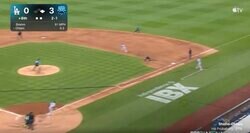 どこに飛んだ…！？ 大谷翔平、“マン振り”弾丸ヒット「怖すぎる」 相手野手の横を“爆速通過”する高速ゴロ「速すぎて見えない」