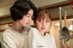 本田響矢、キッチンで鈴木愛理を後ろから…キュンすぎる展開に視聴者「距離バグ最高」「破壊力やばい」