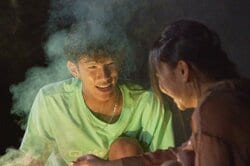 年上女子にサプライズプレゼント＆バックハグで必死にアピール さむの恋は実るのか？『one more kiss by 恋ステ』