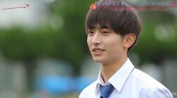 振り向くと…女子たちが「かっこいい！」と絶叫！イケメンモテ男子、早くも人気No.1に『今日好き』グアム編スタート