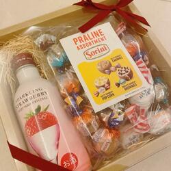  小柳ルミ子『成城石井』からの頂き物を公開「美味しそう」「良かったね」の声 