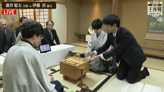 【写真・画像】　1枚目