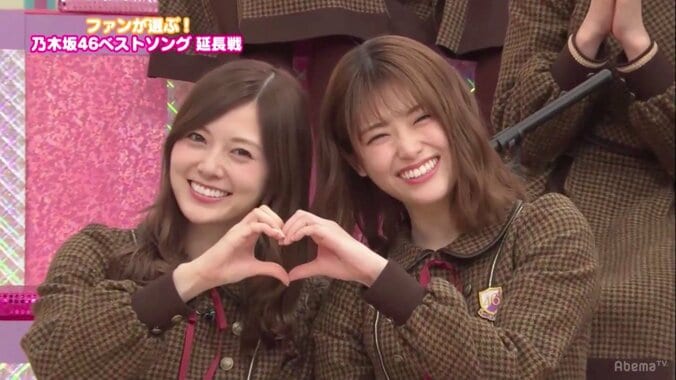 乃木坂46白石麻衣と松村沙友理の”シンクロMC”に視聴者「仲良すぎw」「いちゃついてんなぁ」の声 1枚目