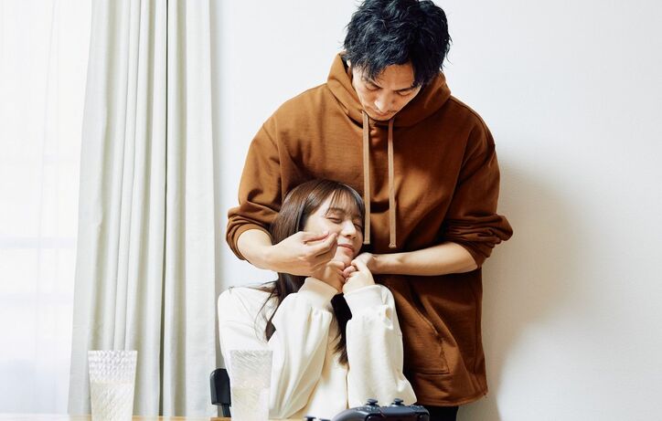 貴島明日香、顎クイをされるがままに…久保田悠来が妻に攻めた罰ゲーム『私たち結婚しました4』第7話