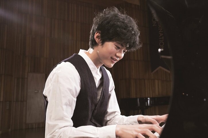 松岡茉優、松坂桃李、森崎ウィン、鈴鹿央士の名演収めた特別映像解禁！映画『蜜蜂と遠雷』劇中オリジナル楽曲が先行配信