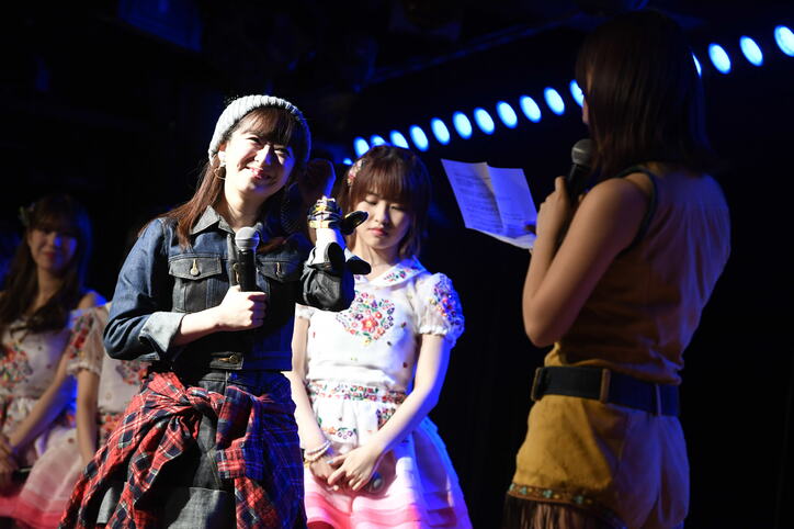 伊豆田莉奈、“AKB48”として最後の劇場公演で終始笑顔を崩さず「やりきりました!」