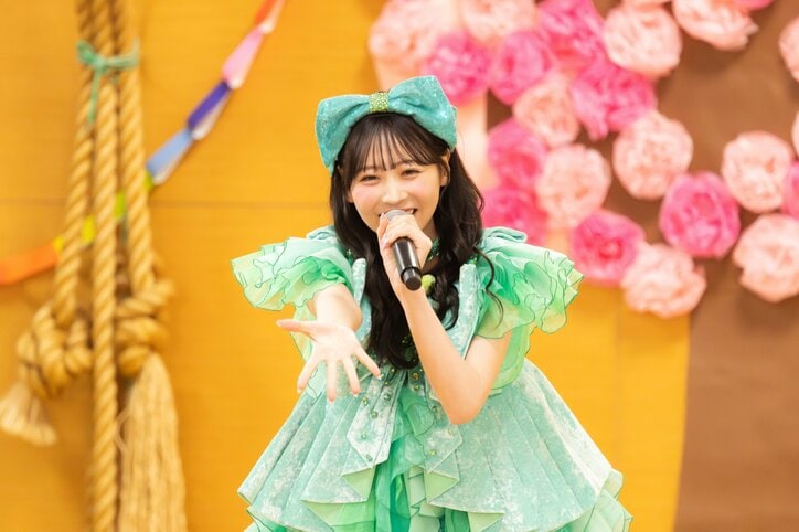 【映像】FRUITS ZIPPERの“サプライズなのに完璧すぎる”ライブと号泣する“超古参ファン”