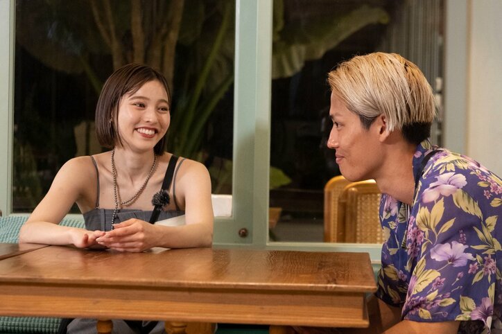 「キスは言ってからして欲しかった」怒りの美人ピラティス講師に、マッチョ芸人が“許可なしキス”を謝罪