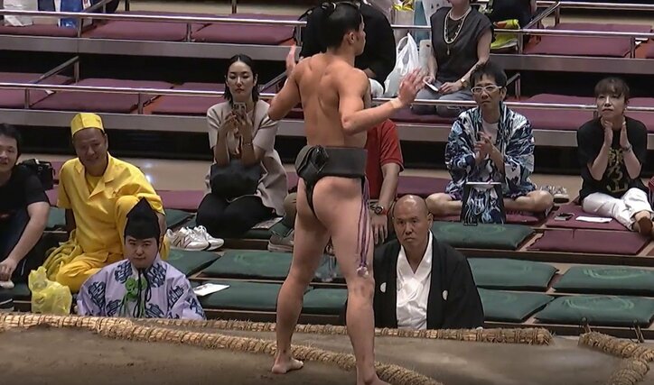 【写真・画像】　1枚目