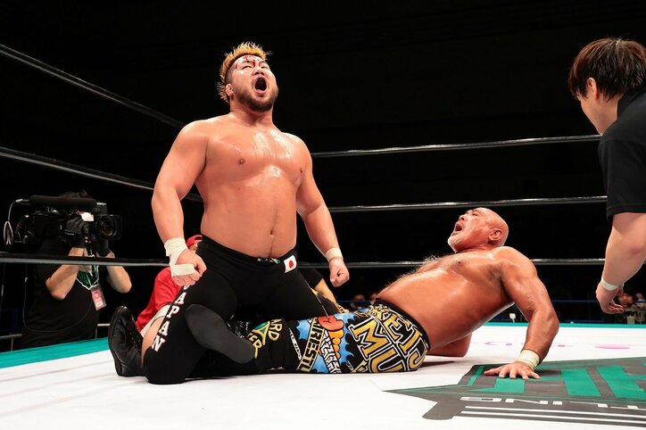 武藤流“GO FOR BROKE”でマサ北宮を撃破！ ヒザの状態も顧みずシャイニングの乱れ打ち
