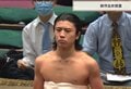 「化粧まわしブカブカw」新序出世披露、現役最軽量15歳・“57キロ”力士に熱視線 身長28センチ、体重123キロ差の兄弟子に借りるも…初々しい姿にほっこり