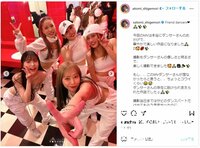 重盛さと美、ダンサーたちとのオフショットを披露し「美女揃い」「ホントに可愛すぎ」と反響の声