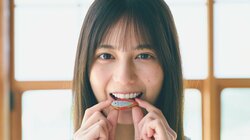 日向坂46小坂菜緒が“夏先取り”グラビア 約4年ぶり『週プレ』表紙＆巻頭飾る