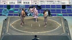 大相撲で「叫ぶのやめろ」「それは声援では…」客席から女性ファンらしき“奇声”「悲鳴はやめて」取組直後、ファン困惑の一コマに反響続々