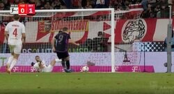 「何ゴールするんだよ！」「異常すぎる」ゴールが取れる場所を理解している男・ケインが守備陣を絶望させる“無慈悲な一撃” 得点ランキング独走の5戦連発18点目