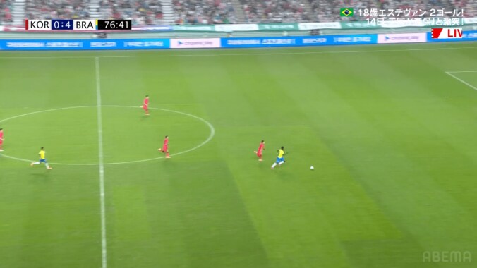 「日本も遊ばれそう…」王国ブラジル、“10秒カウンター”で韓国粉砕！「加速力すごい」「心が折れる…」ヴィニシウスが驚愕の爆速ゴール 3枚目