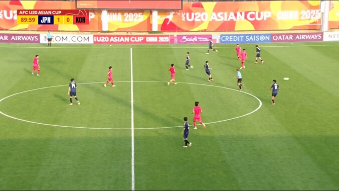 「高い勉強代」日韓戦で“３連続ミス”からアディショナルタイムの悲劇…「簡単に下げちゃダメ！」「ボールロストが…」U-20日本代表が痛恨失点 2枚目