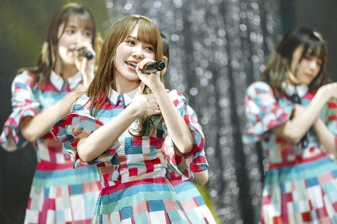 3期生も交え新曲を初披露、松田好花は声で出演 日向坂46×DASADA　Fall＆Winter Collection 24枚目