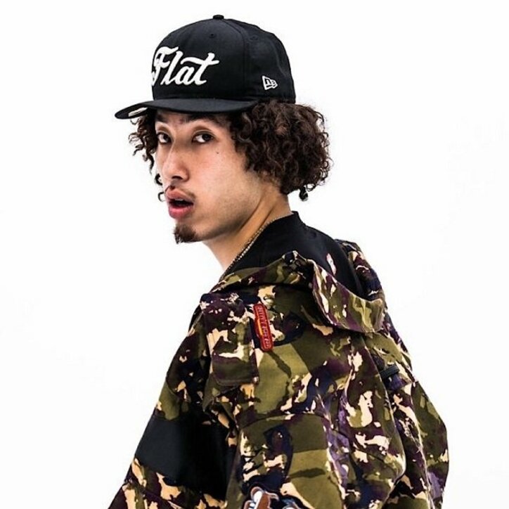 東京を拠点に活動する二人のラッパー、D-SETOと018 が連名でシングル「FLAT OUT」をリリース！！