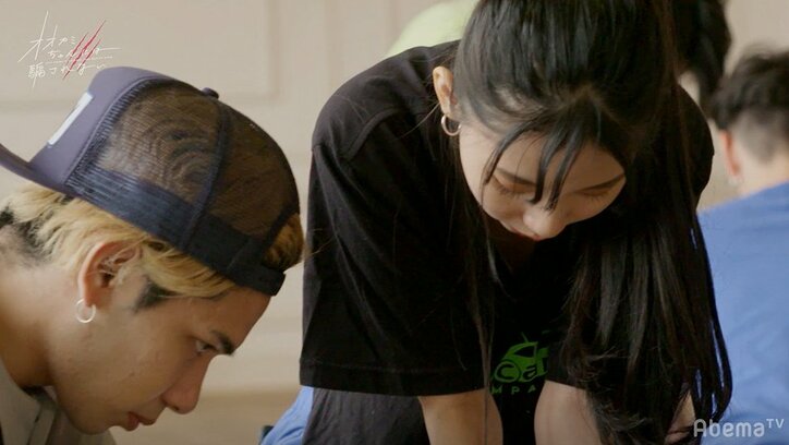 カメラに写っていたものとは…ミチがついた小さなウソにルード衝撃…飯豊まりえ「昼ドラみたい」『オオカミちゃん』第4話