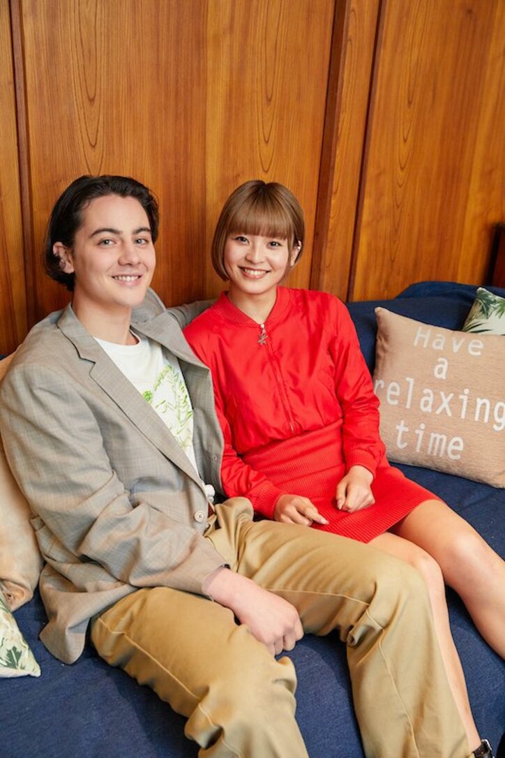 言葉の壁を乗り越えた国際恋愛カップル・イギー＆サラにインタビュー １番効果があった勉強法は？『いきなりフォーリンラブ』