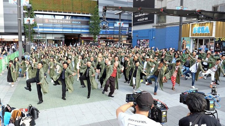 妻夫木聡も鈴木保奈美もトニー・ジャーも踊る！映画『唐人街探偵 東京MISSION』ダンス映像解禁