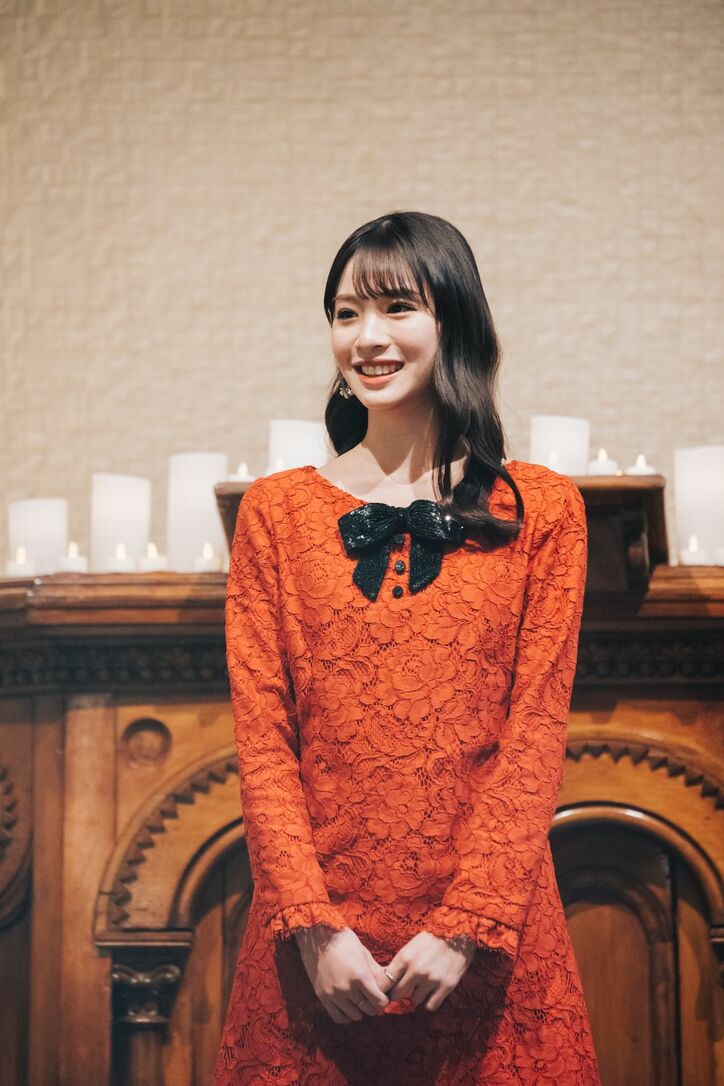 「男性と一緒にいる環境にいなさそう」シリーズ最大の衝撃・齊藤なぎさの恋に飯豊まりえが興味津々『花束オオカミ』第1話