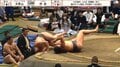 197センチの巨体が… 異色の日本人力士、モンゴル期待の新人の快挙に"待った" 実力発揮に館内騒然 天昇山は愕然