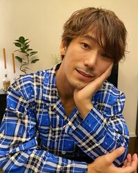 「大好き」「可愛すぎです」小林直己、パジャマ姿のキュートなオフショットを公開しファン歓喜