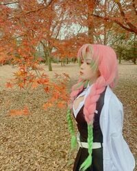 “なちょす”こと徳本夏恵が「鬼滅の刃」甘露寺蜜璃を華麗に再現！「完璧」「めっちゃ似てる」とファン感嘆