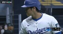 大谷翔平、開幕は大丈夫か…？ 打席後に見せ続ける“微妙なリアクション”にファン騒然 「これはさすがに心配…」「スロースターターだし大丈夫でしょ」
