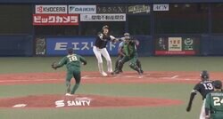 球場騒然… そう来たか！ 監督は爆笑、選手と観客はド肝を抜かれた　苦手な山本由伸を攻略するためにソフトバンク・柳田が“意外すぎる奇策”を炸裂させた瞬間