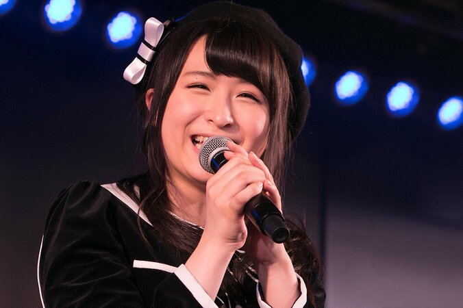 AKB48「今までで一番ハードな劇場公演」がスタート　向井地美音は東スポ記者の質問に「ブルマで滝行」を公約 21枚目