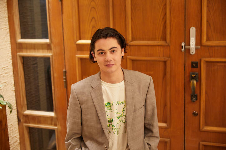 日本の陶芸に憧れオーストラリアから来日　弘中アナも大注目のイケメン外国人・イギー