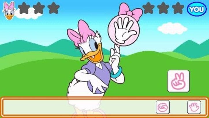 ディズニープリンセスたちの世界で学べる　本格仕様の女児向け“パソコン型ラーニングトイ”が登場