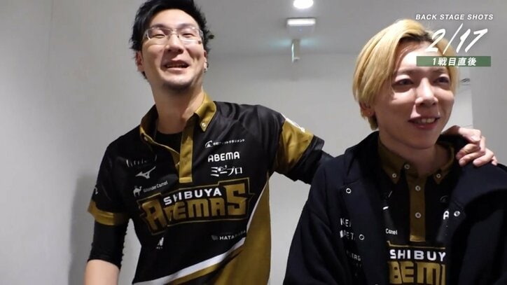 松本吉弘と白鳥翔