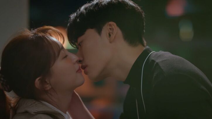 トレンド最先端のマガジンで性についてのコラムを書くことに、さらに編集部内の恋愛も加速!?『ニューノーマルジン』第5&6話