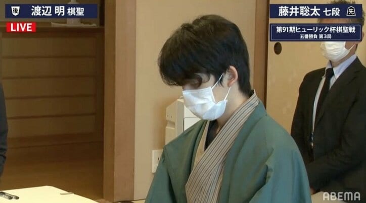 【画像】藤井聡太棋聖、和服コレクション