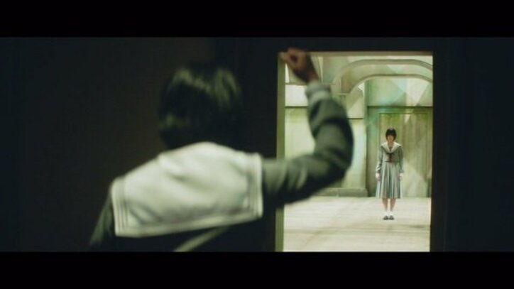 欅坂46平手友梨奈ソロ曲「角を曲がる」のMV公開 東京ドーム公演のダブルアンコールで披露され話題に