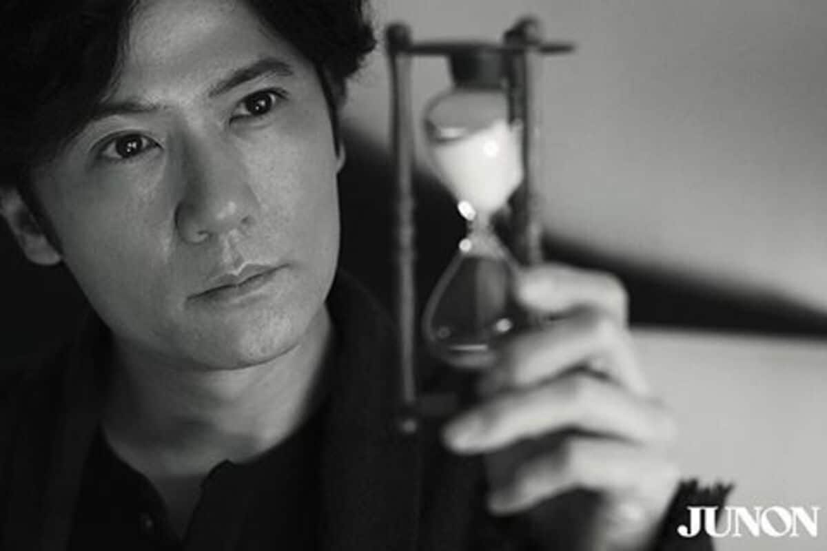 稲垣吾郎のモノクロ写真にファン絶賛 美しい吾郎ちゃん 男性としての色気を感じる 話題 Abema Times