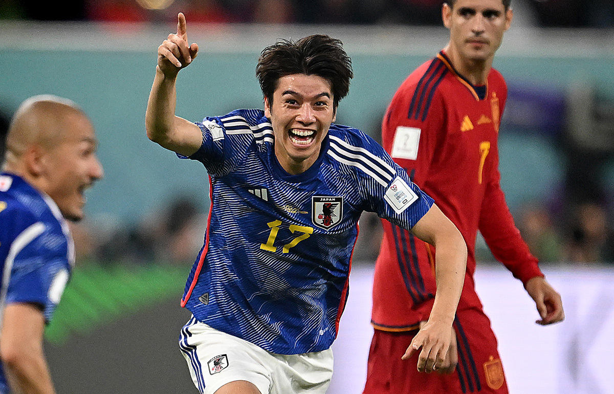 日本代表　2022年　田中碧　ワールドカップ　スペイン戦　ユニフォーム 日本代表 2022年 田中碧 ワールドカップ スペイン戦 ユニフォーム